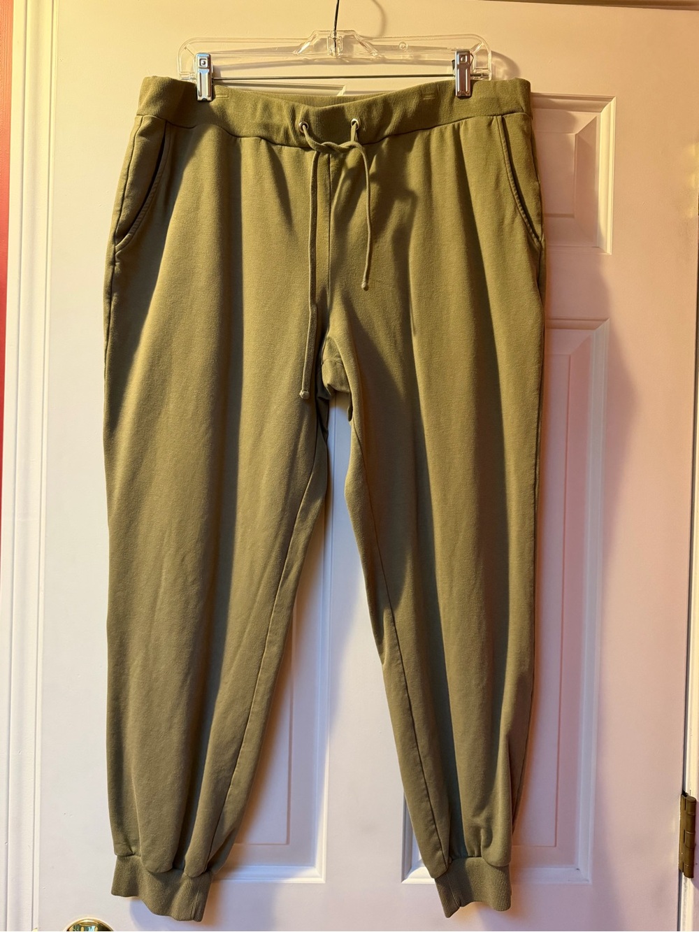 Woman's Olive Green Jogger Pants - Casual Drawstring Sweatpants